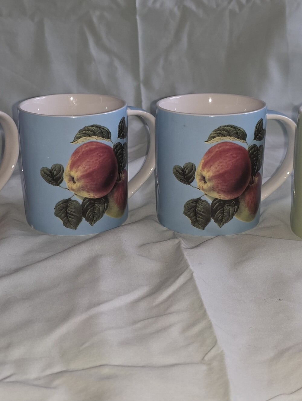 Queens RHS Hookers Fruit Mugs Set of 4 Pink Blue Green Apple Pear Plum